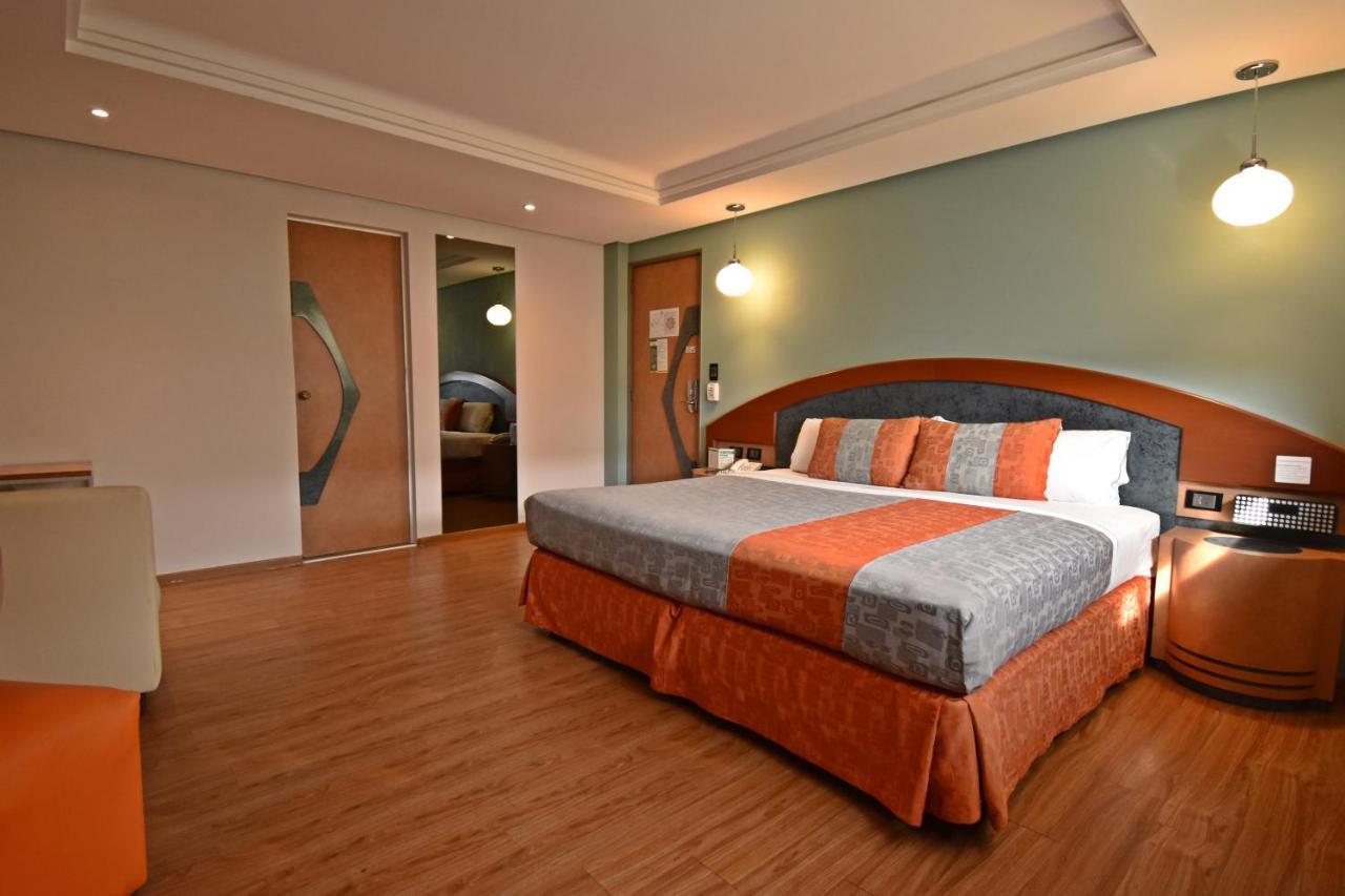 Hotel Catalina Mexico-stad Buitenkant foto